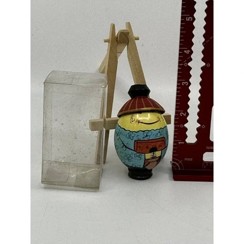 Wooden Figurine Turned Hand Painted Asian Conical Hat‎ Kimono Egg Shaped 3